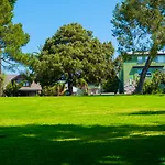 Charming Echo Park 2BR Casita